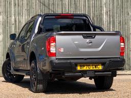 Nissan Navara 2.3 dCi N-Guard 4WD Euro 6 (s/s) 4dr at 12th