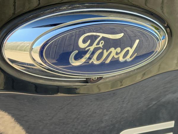 Ford Ranger 2.2 TDCi Black Edition 4WD Euro 6 (s/s) 4dr