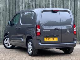 Peugeot Partner 1.5 BlueHDi 1000 Asphalt Premium Standard Panel Van EAT8 SWB Euro 6 (s/s) 5dr at 4th