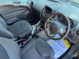Ford Transit Courier 1.0 EcoBoost Sport L1 Euro 6 5dr at 33th