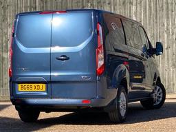 Ford Transit Custom 2.0 320 EcoBlue Limited Crew Van L1 H1 Euro 6 (s/s) 5dr (6 Seat) at 19th