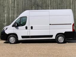 Citroen Relay 2.2 BlueHDi 35 Enterprise L2 High Roof Euro 6 (s/s) 5dr at 5th