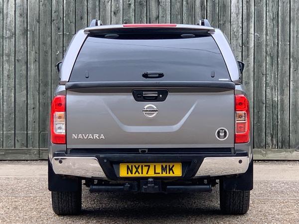 Nissan Navara 2.3 dCi Tekna 4WD Euro 6 (s/s) 4dr