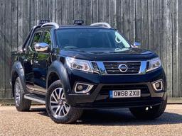 Nissan Navara 2.3 dCi Tekna Auto 4WD Euro 6 4dr at 0th