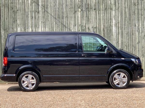 Volkswagen Transporter 2.0 TDI T32 Highline FWD SWB Euro 6 (s/s) 5dr