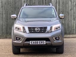 Nissan Navara 2.3 dCi Tekna Auto 4WD Euro 6 4dr at 5th