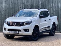 Nissan Navara 2.3 dCi N-Guard 4WD Euro 6 (s/s) 4dr at 5th