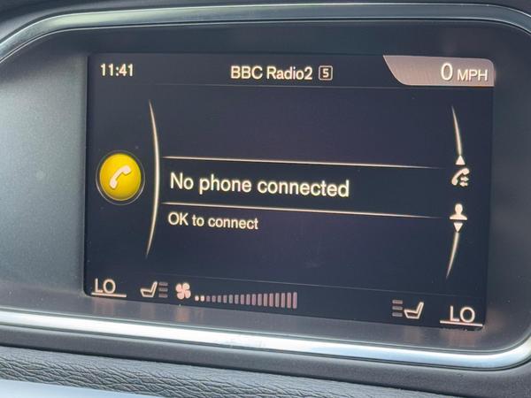 Volvo V40 1.5 T3 GPF R-Design Nav Plus Auto Euro 6 (s/s) 5dr