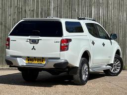 Mitsubishi L200 2.4 DI-D DC Barbarian 4WD Euro 6 4dr at 3th