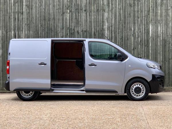 Peugeot Expert 1.5 BlueHDi 1000 Professional Premium Standard Panel Van MWB Euro 6 (s/s) 6dr