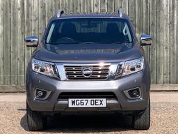 Nissan Navara 2.3 dCi Tekna 4WD Euro 6 (s/s) 4dr at 5th