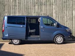 Ford Transit Custom 2.0 320 EcoBlue Limited Crew Van L1 H1 Euro 6 (s/s) 5dr (6 Seat) at 5th