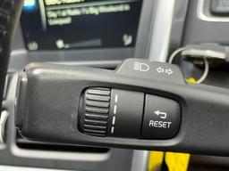 Volvo XC60 2.0 D4 SE Nav Euro 6 (s/s) 5dr at 26th