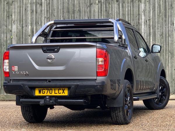 Nissan Navara 2.3 dCi N-Guard Auto 4WD Euro 6 4dr