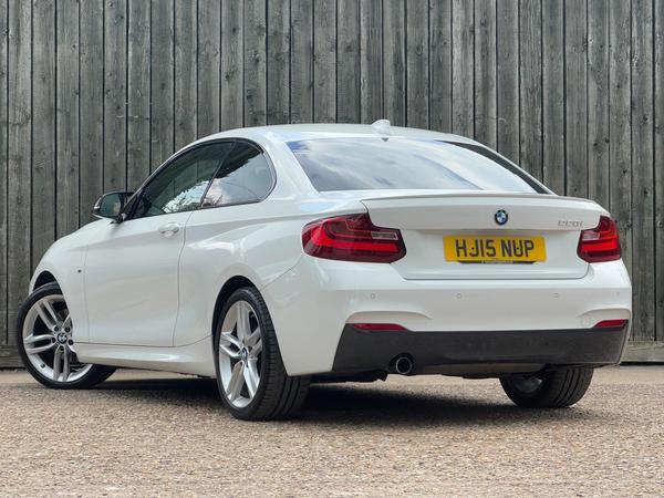 BMW 2 Series 2.0 220i M Sport Euro 6 (s/s) 2dr