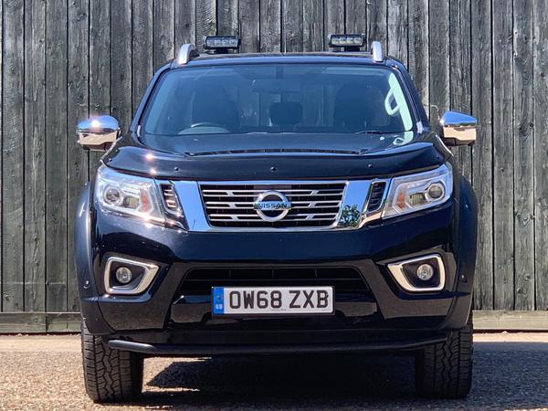 Nissan Navara 2.3 dCi Tekna Auto 4WD Euro 6 4dr