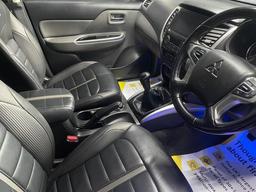 Mitsubishi L200 2.4 DI-D DC Barbarian 4WD Euro 6 4dr at 4th