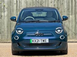 Fiat 500e C 42kWh La Prima Auto 2dr at 4th