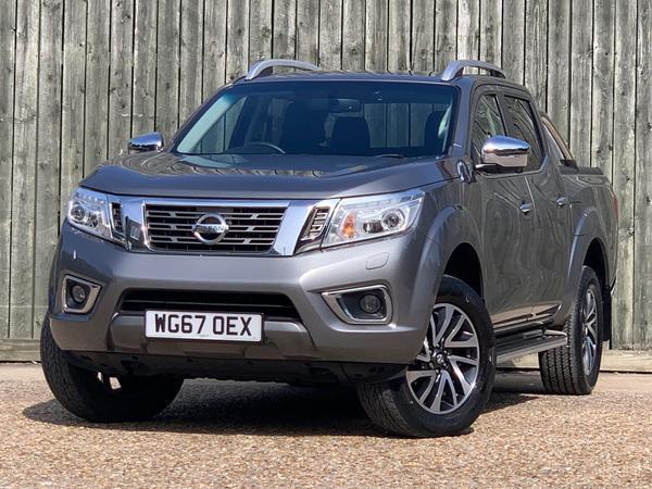 Nissan Navara 2.3 dCi Tekna 4WD Euro 6 (s/s) 4dr