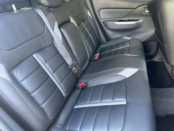 Mitsubishi L200 2.4 DI-D DC Barbarian 4WD Euro 6 4dr