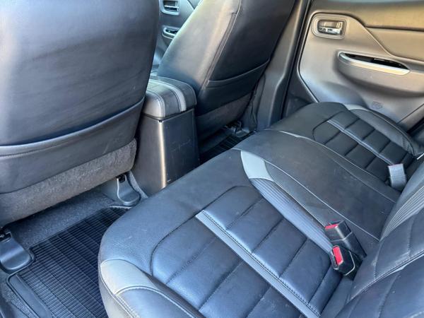 Mitsubishi L200 2.4 DI-D DC Barbarian Auto 4WD Euro 6 4dr