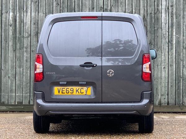 Vauxhall Combo 1.5 Turbo D 2000 Sportive L1 H1 Euro 6 (s/s) 4dr