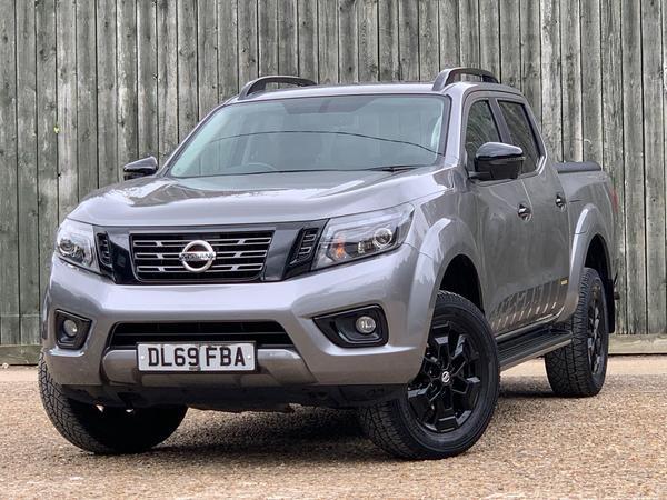 Nissan Navara 2.3 dCi N-Guard Auto 4WD Euro 6 4dr