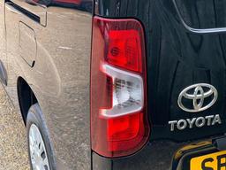 Toyota PROACE CITY 1.5 BlueHDi Icon Long Panel Van LWB Euro 6 (s/s) 5dr at 47th