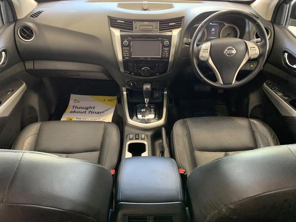 Nissan Navara 2.3 dCi Tekna Auto 4WD Euro 6 4dr