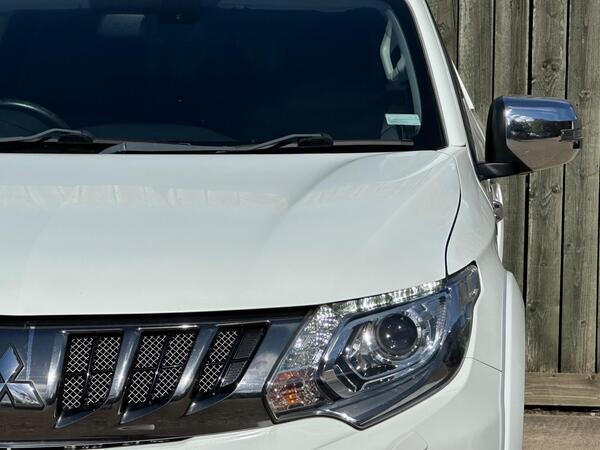 Mitsubishi L200 2.4 DI-D DC Barbarian 4WD Euro 6 4dr