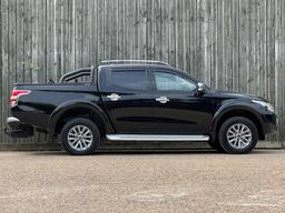 Mitsubishi L200 2.4 DI-D DC Barbarian Auto 4WD Euro 6 4dr at 20th