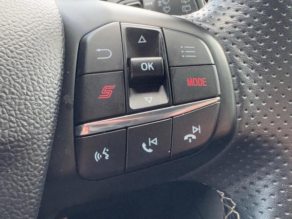 Ford Focus 2.3T EcoBoost ST Euro 6 (s/s) 5dr