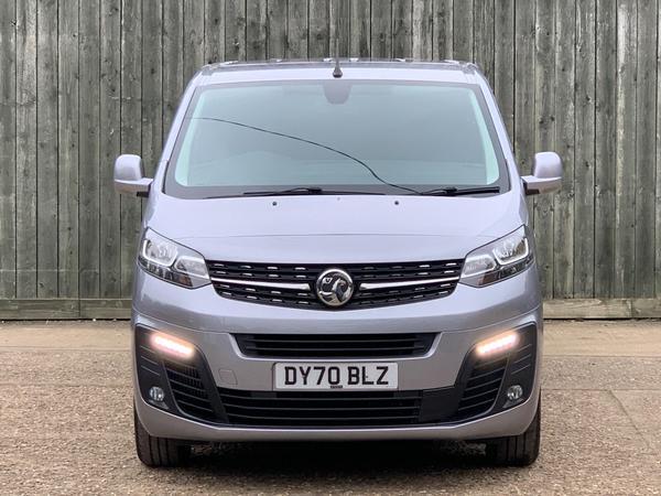 Vauxhall Vivaro 2.0 Turbo D 3100 Sportive L2 H1 Euro 6 (s/s) 5dr