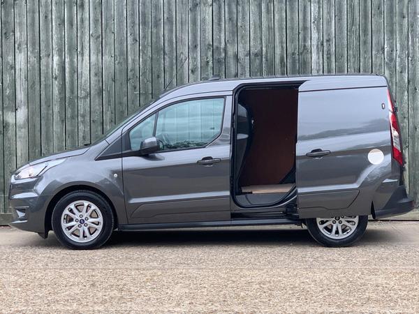 Ford Transit Connect 1.5 200 EcoBlue Limited L1 Euro 6 (s/s) 5dr