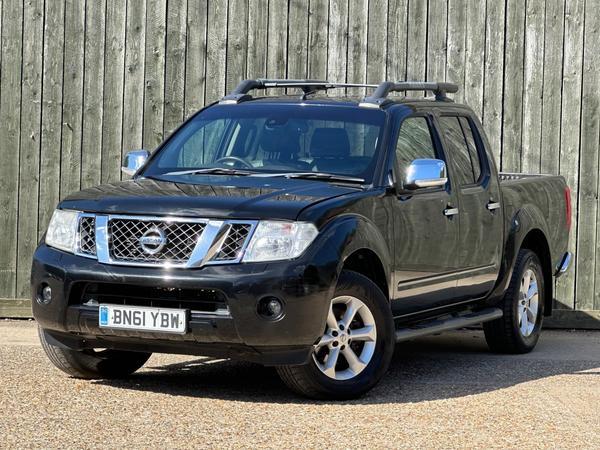 Nissan Navara 2.5 dCi Tekna 4WD Euro 4 4dr