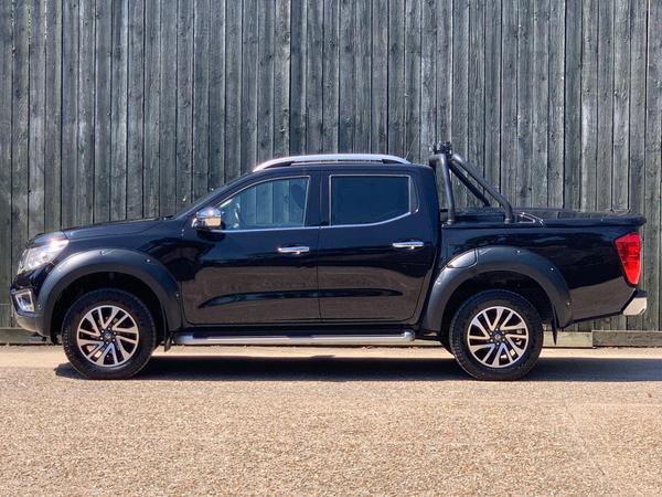 Nissan Navara 2.3 dCi Tekna Auto 4WD Euro 6 4dr