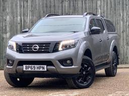 Nissan Navara 2.3 dCi N-Guard Auto 4WD Euro 6 4dr at 18th