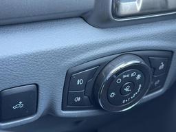 Ford Ranger 2.2 TDCi Black Edition 4WD Euro 6 (s/s) 4dr at 25th