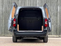 Citroen Berlingo 1.5 BlueHDi 1000 Enterprise Edition M SWB Euro 6 (s/s) 5dr at 36th