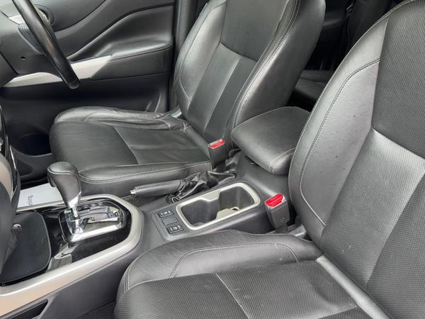 Nissan Navara 2.3 dCi Tekna Auto 4WD Euro 6 4dr