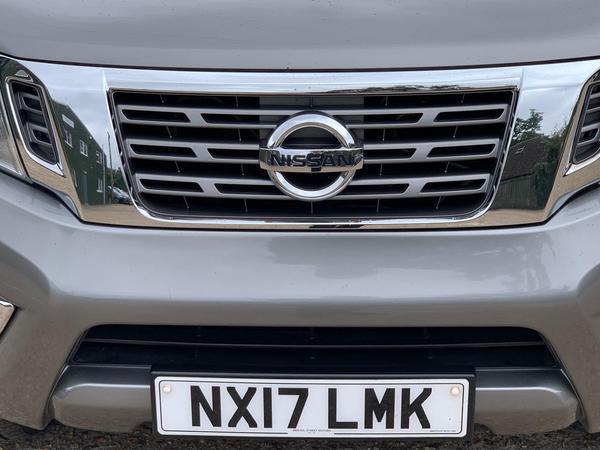 Nissan Navara 2.3 dCi Tekna 4WD Euro 6 (s/s) 4dr